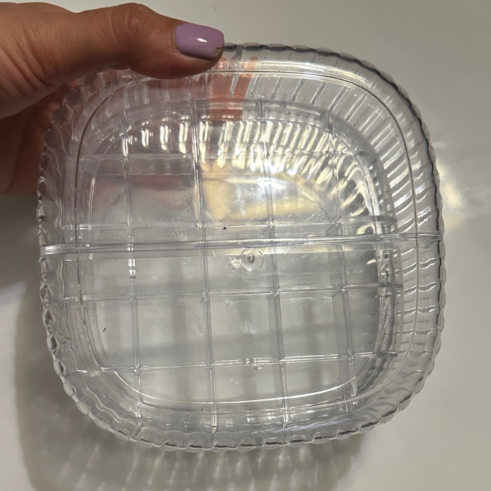 Clear Storage Container with Orange Handle - Picture 3 of 13